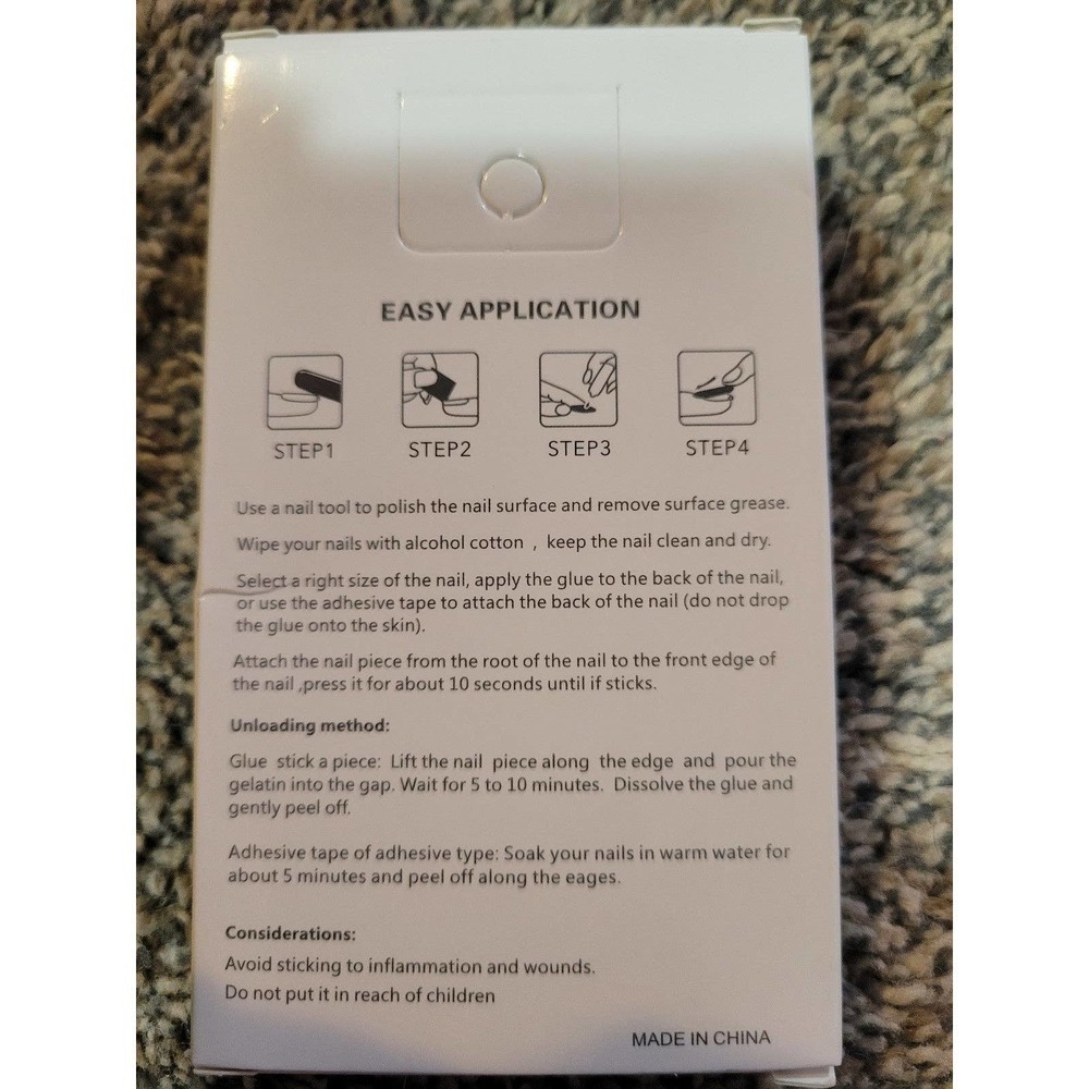 Pearl False Nails - Picture 3 of 3